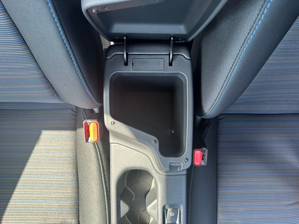 2025 Nissan Leaf SV Plus