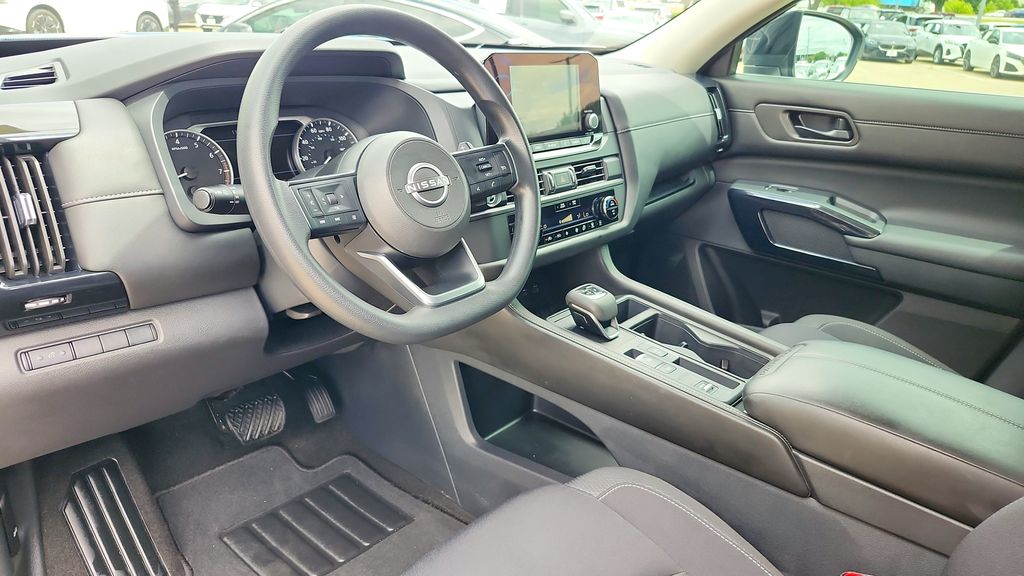 2024 Nissan Pathfinder