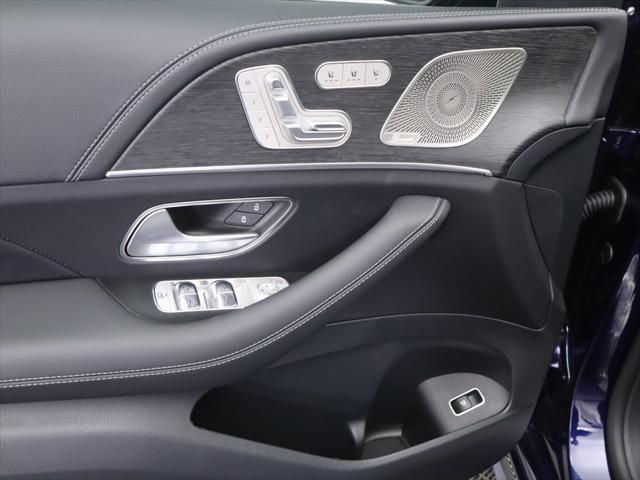 Thumbnail: 2026 Mercedes-Benz GLE - 25