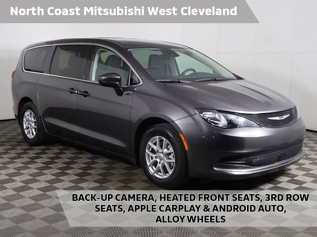 2023 Chrysler Voyager LX FWD