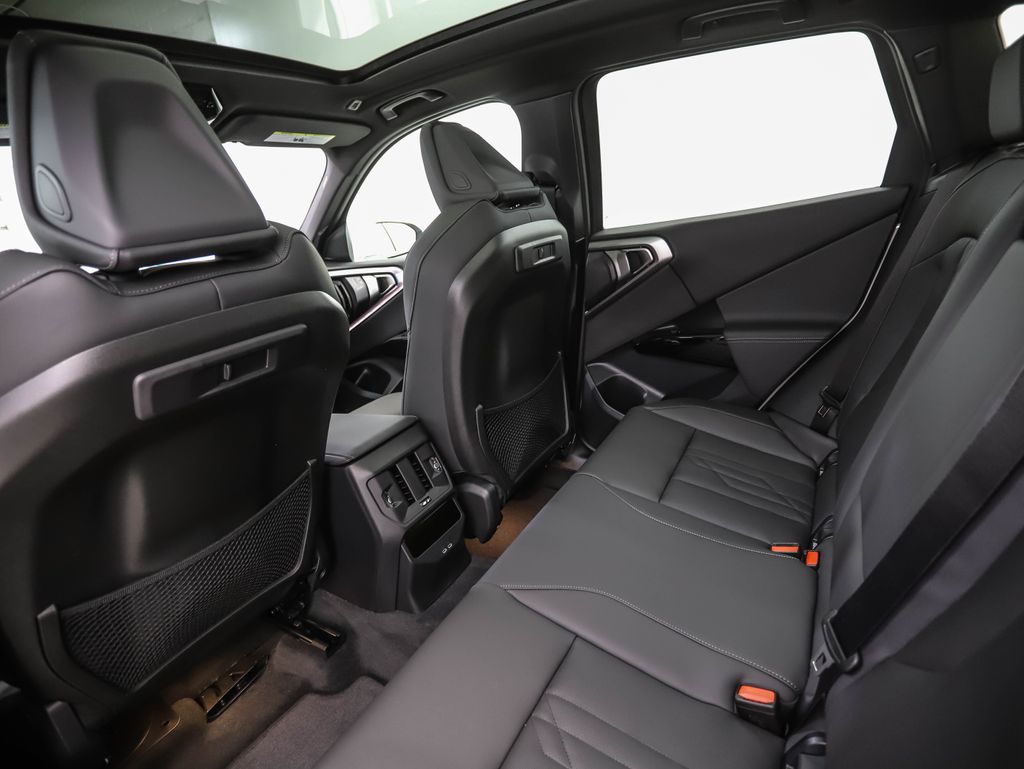 Thumbnail: 2026 BMW X3 - 21