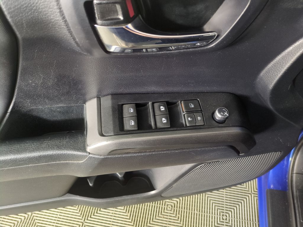 Used 2018 Toyota Tacoma For Sale in Fort Wayne, IN