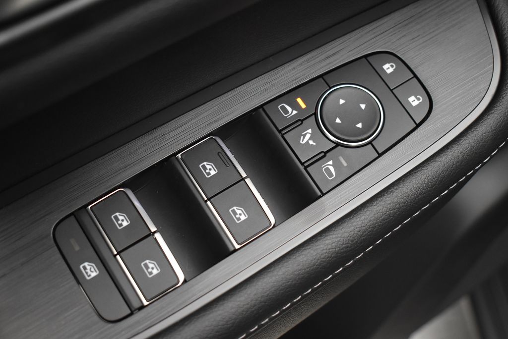 Thumbnail: 2026 Nissan Armada - 10