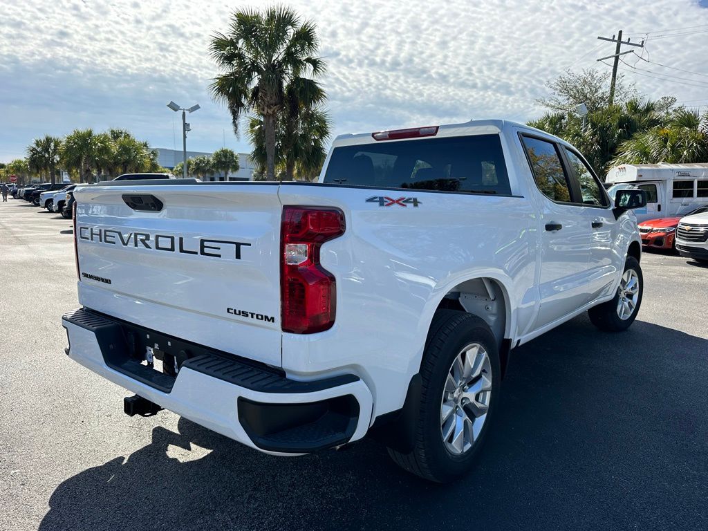 2024 Chevrolet Silverado 1500 Custom 7