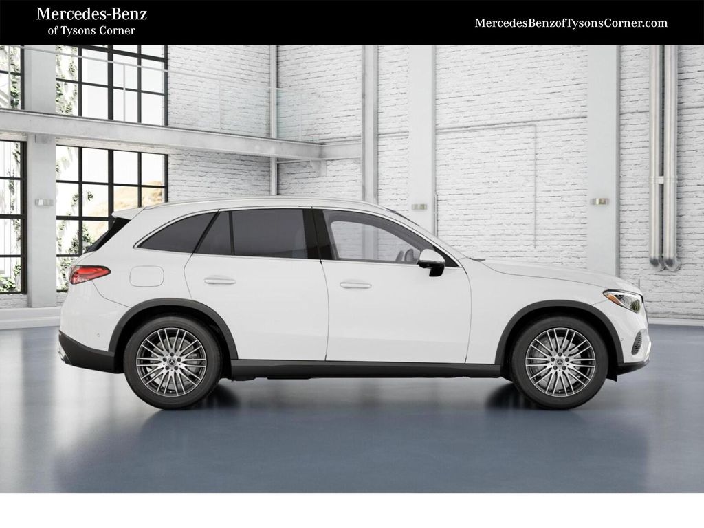 Thumbnail: 2026 Mercedes-Benz GLC - 1