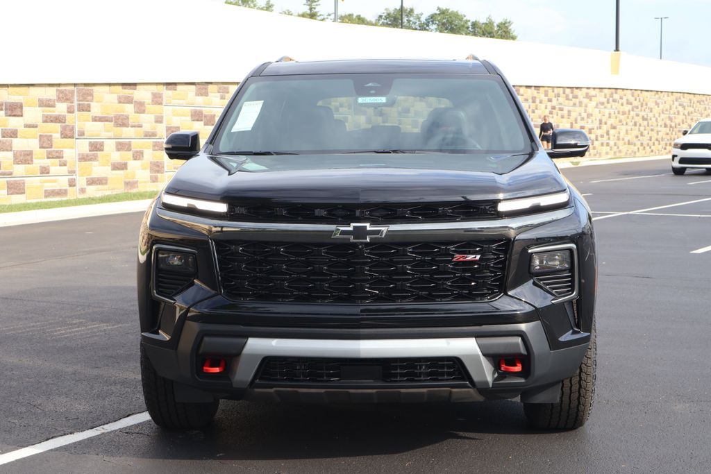 Thumbnail: 2026 Chevrolet Traverse - 2