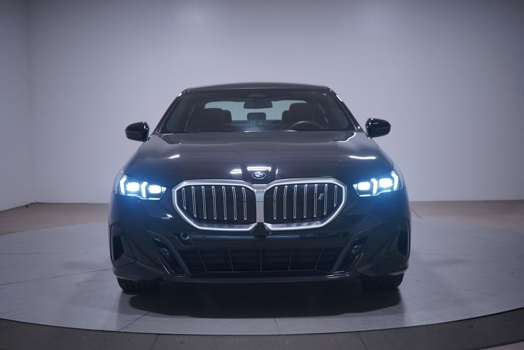 2024 BMW i5 eDrive40 4