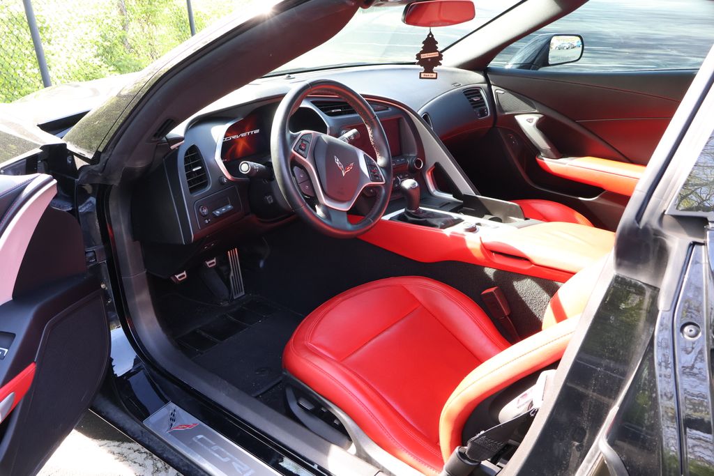 2015 Chevrolet Corvette Stingray 13
