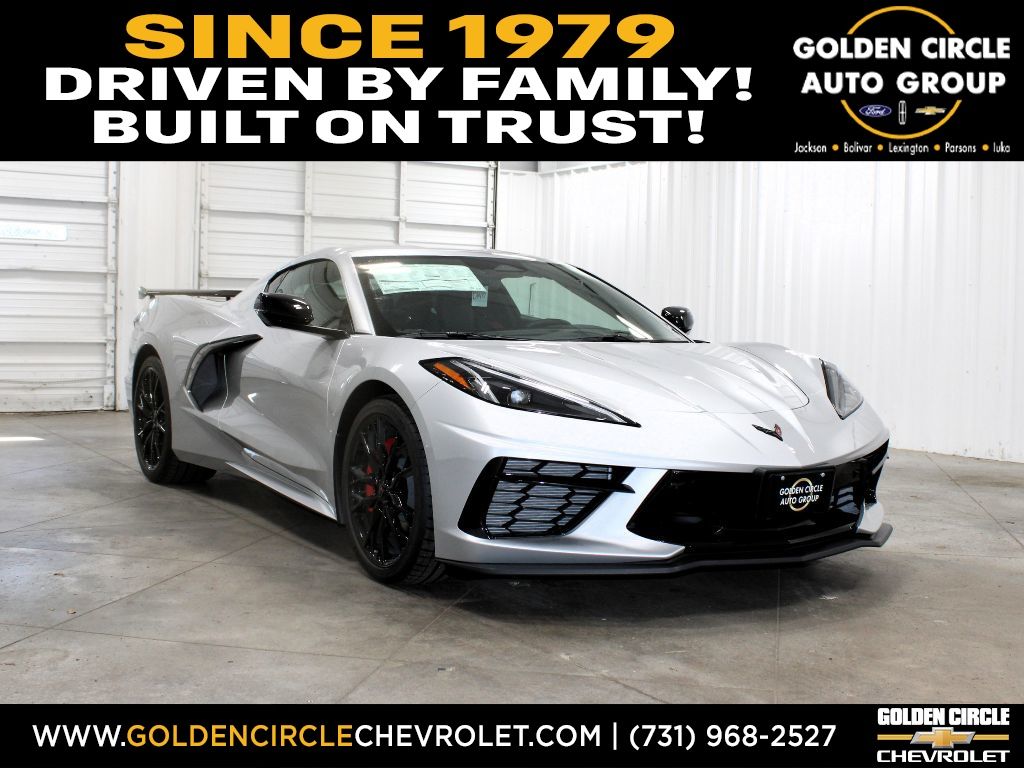 Blade Silver Metallic 2026 Chevrolet Corvette Coupe Rear-Wheel Drive 8-Speed Dual Clutch