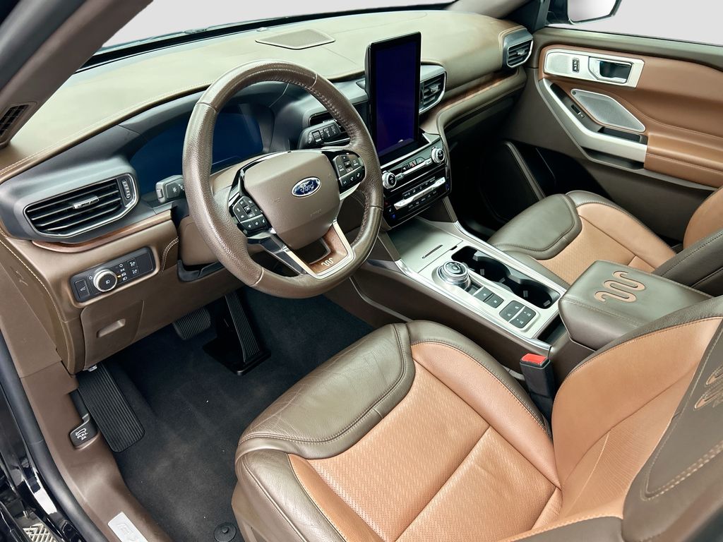 Thumbnail: 2022 Ford Explorer - 9