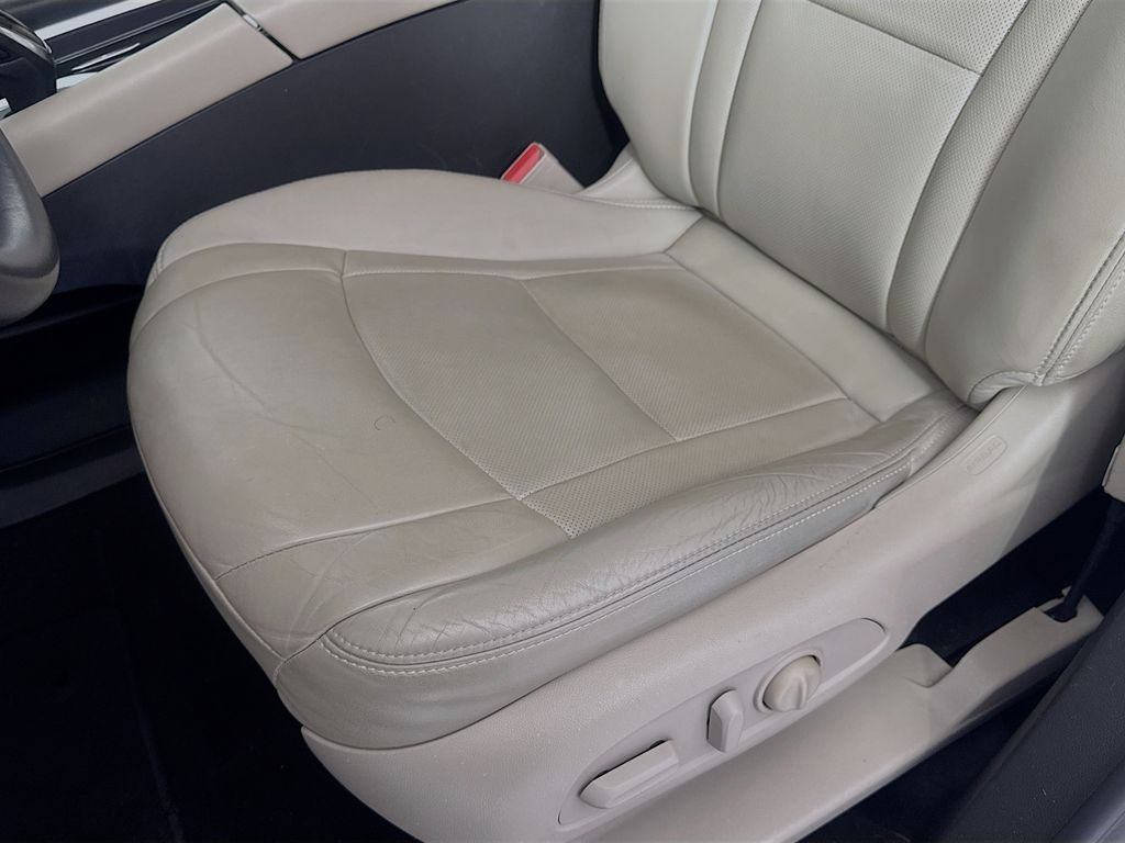 Used Car 2018 Buick Enclave  Essence For Sale Under $20,000 In Austin, Texas