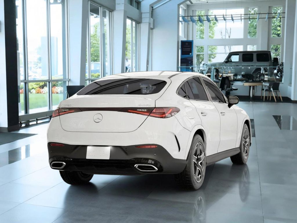 Thumbnail: 2027 Mercedes-Benz GLC - 22