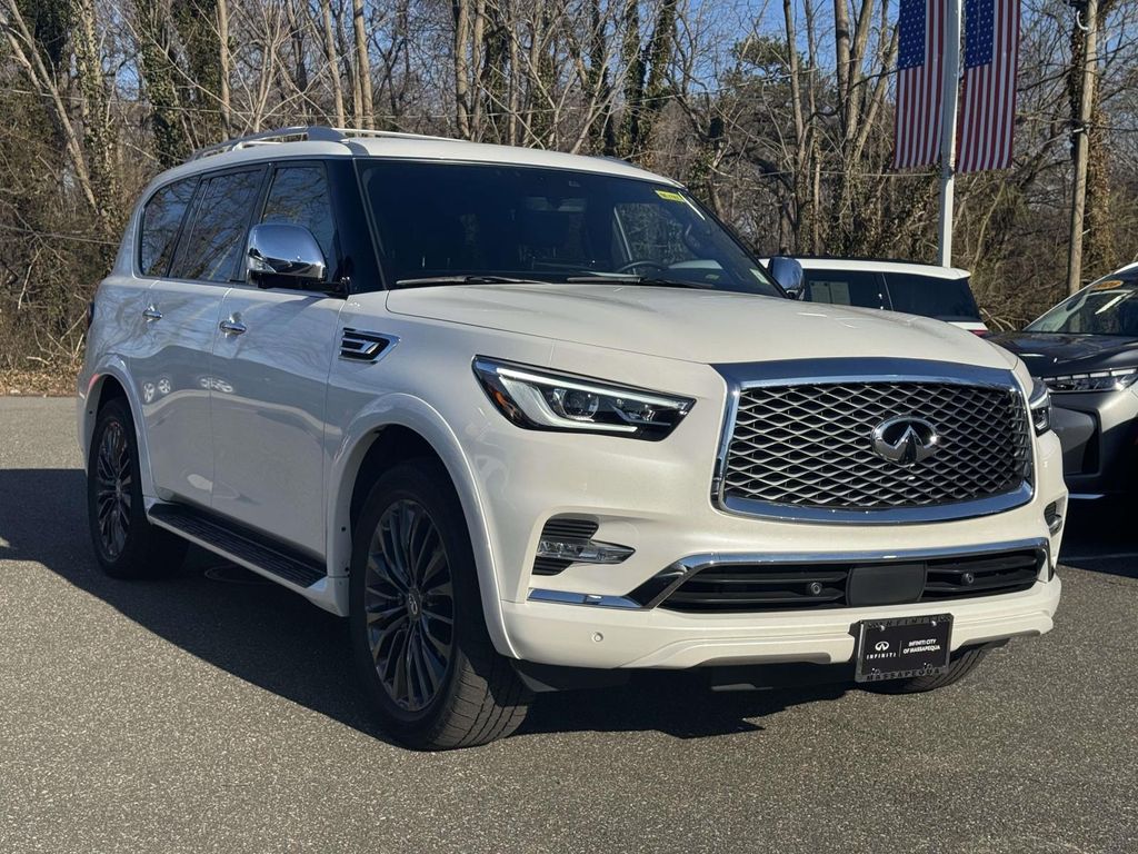 Moonstone White 2024 INFINITI QX80 Sensory 4WD SUV / Crossover All-Wheel Drive 7-Speed Automatic