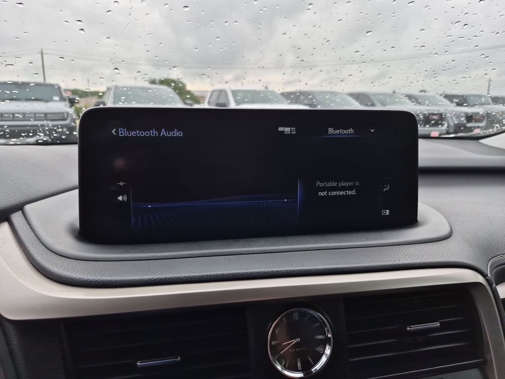Used 2021 White Lexus 350 image 27