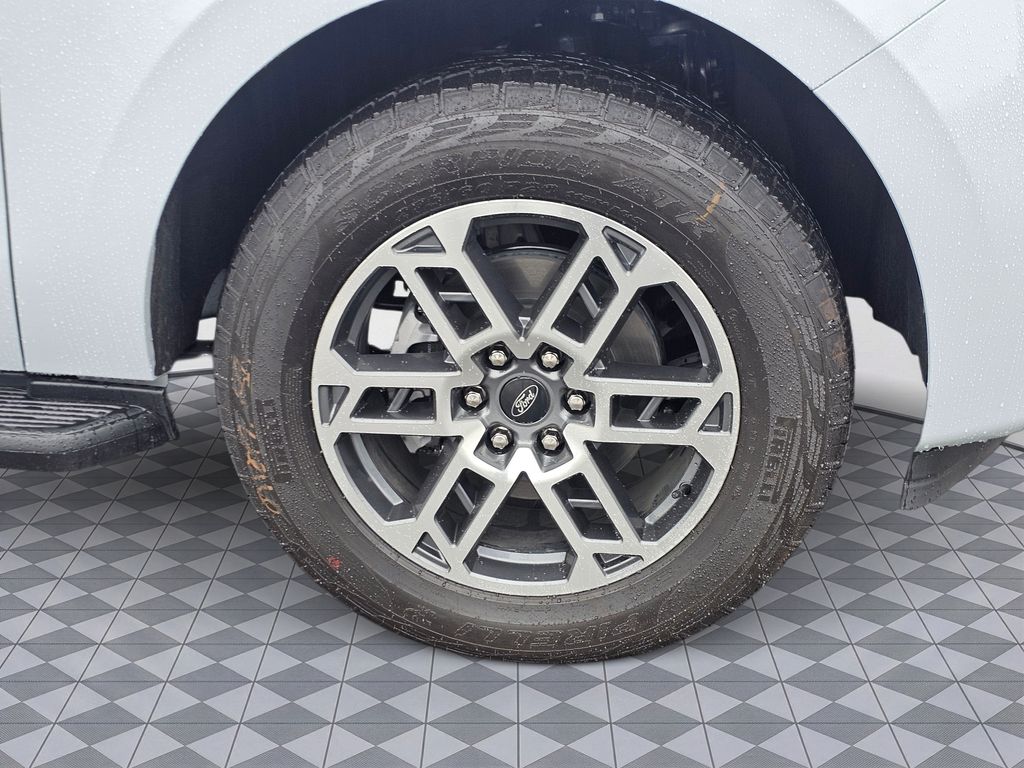 New 2026 Silver Ford Active image 10