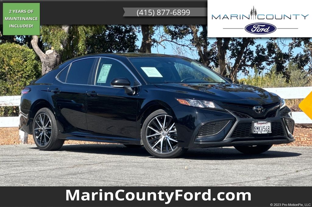 2024 Toyota Camry SE FWD    