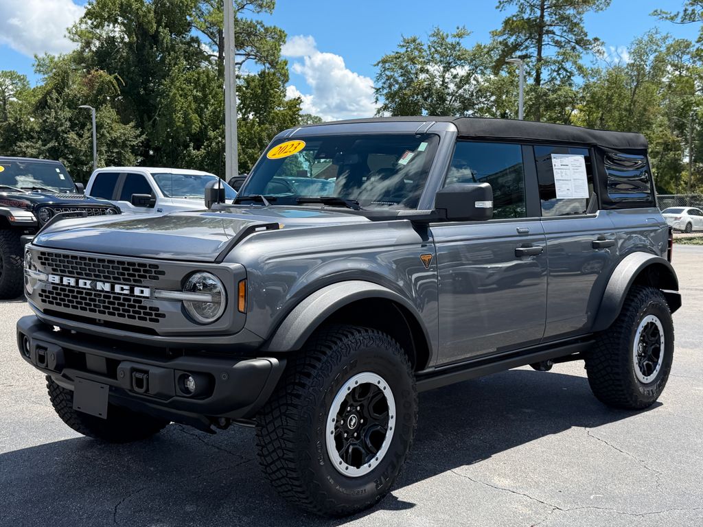  2023 Ford Bronco Badlands Advanced 4-Door 4WD   