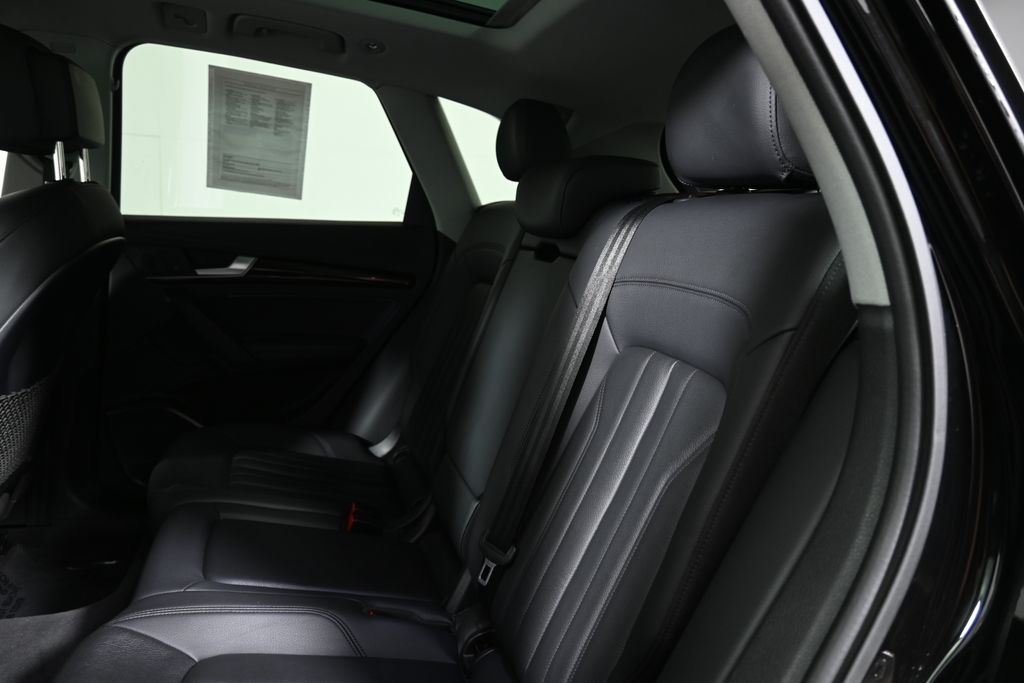 Thumbnail: 2019 Audi Q5 - 4