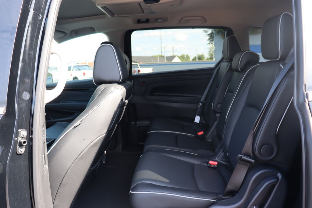Thumbnail: 2026 Honda Odyssey - 11