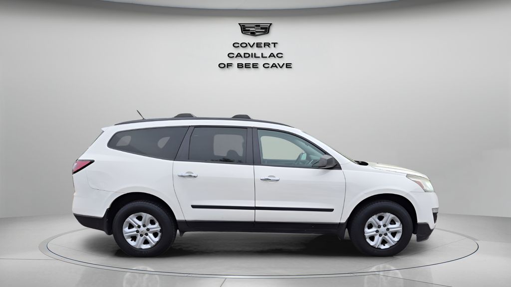 Used 2015 White Chevrolet LS image 11