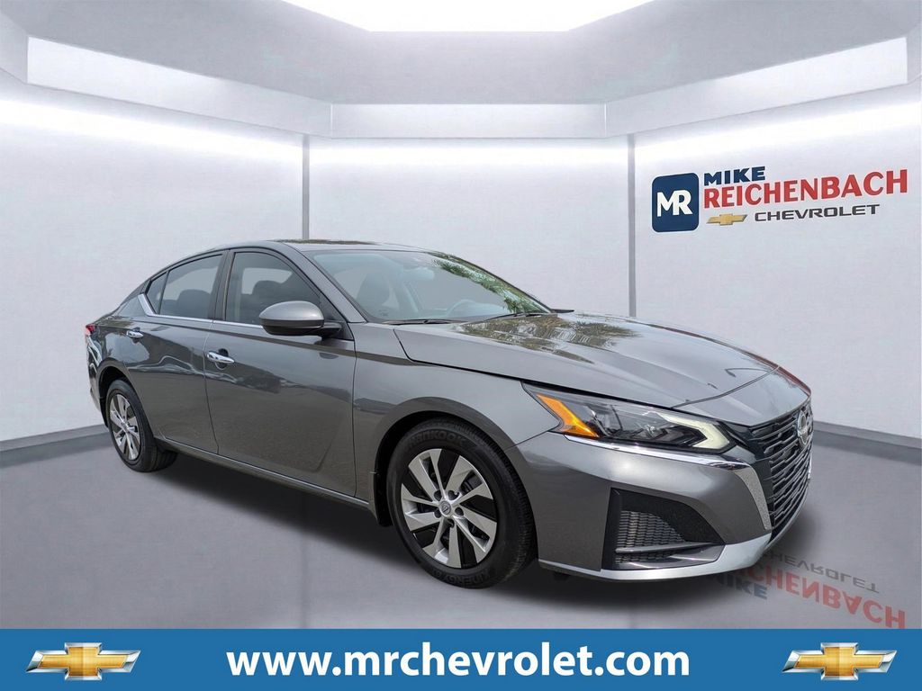 2023 Nissan Altima 2.5 S FWD