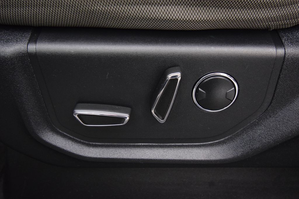 used 2016 Ford F-150 car, priced at $19,200