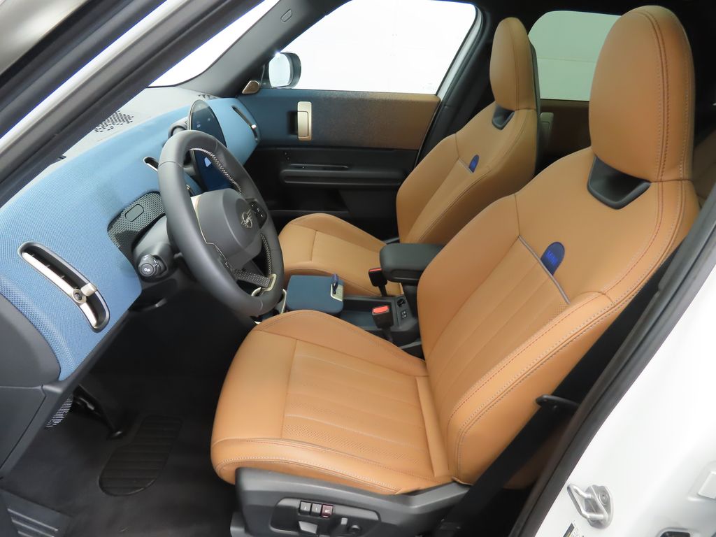 Thumbnail: 2025 MINI Cooper Countryman - 23