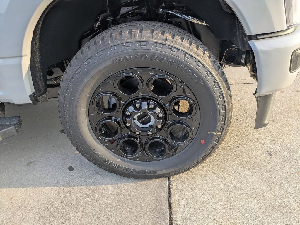 2026 Ford F-350 LARIAT