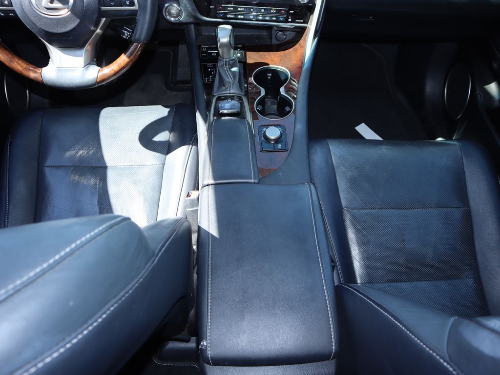 Thumbnail: 2016 Lexus RX - 8