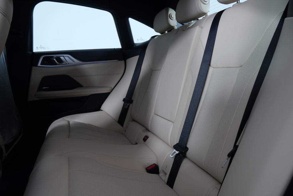 2025 BMW i4 eDrive40 15