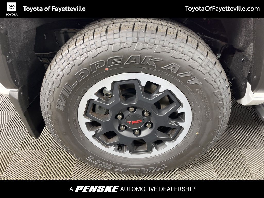Thumbnail: 2025 Toyota 4Runner - 17