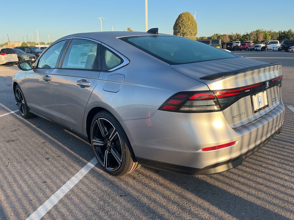 Thumbnail: 2025 Honda Accord - 4