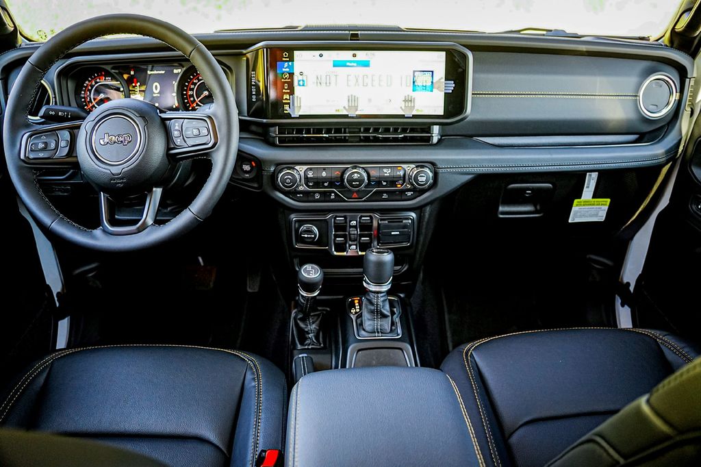 New Car 2025 Jeep Gladiator  For Sale Under $50,000 In Taylor, Texas