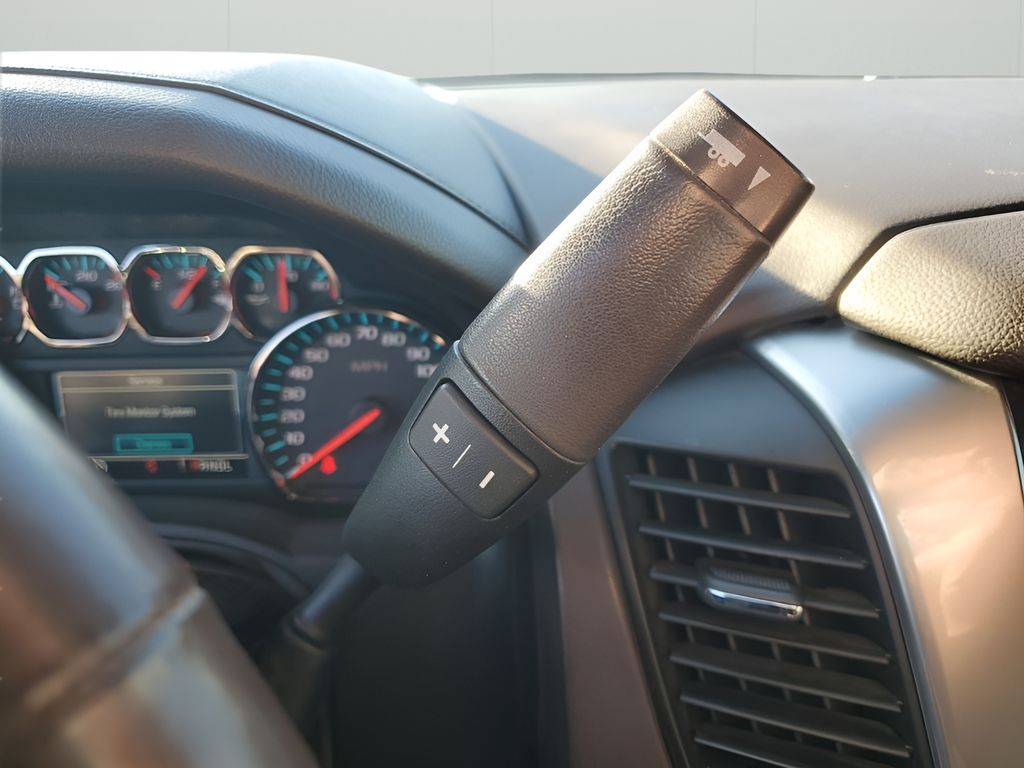 Used Car 2019 Chevrolet Suburban  Lt For Sale Under $30,000 In Austin, Texas