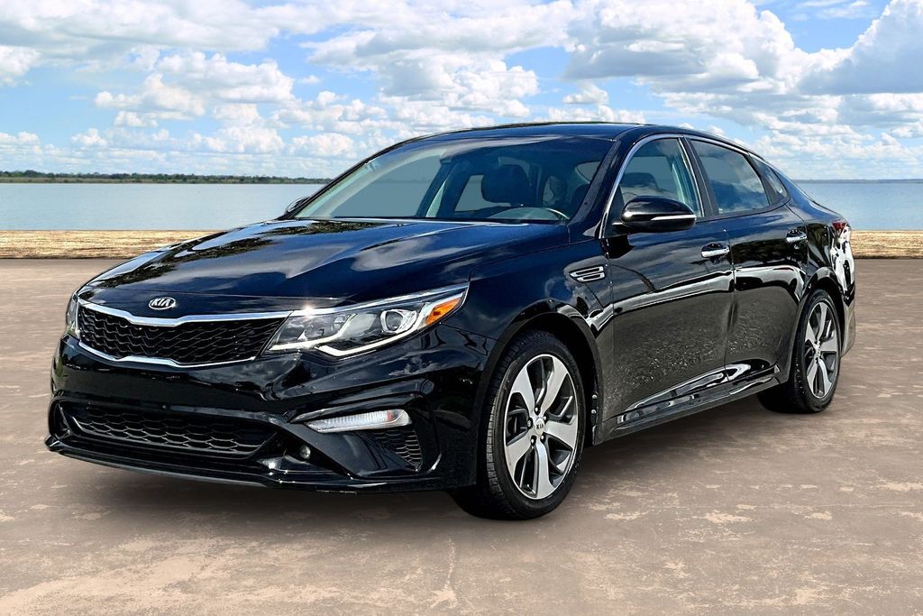 Ebony Black 2019 Kia Optima Sedan Front-Wheel Drive 6-Speed Automatic