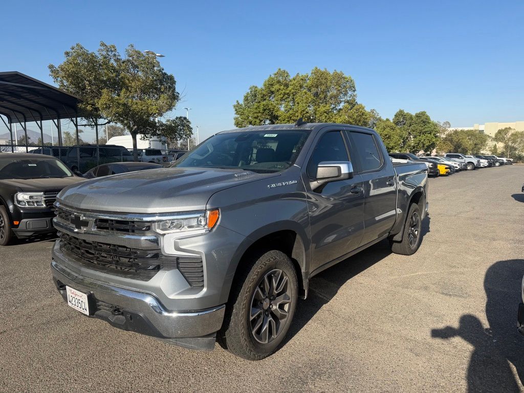 Sterling Gray Metallic 2025 Chevrolet Silverado 1500 Pickup Truck Four-Wheel Drive Automatic