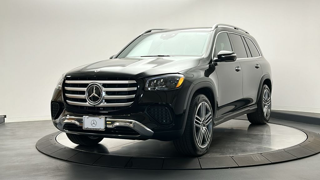 2025 Mercedes-Benz GLS 450 4MATIC 3