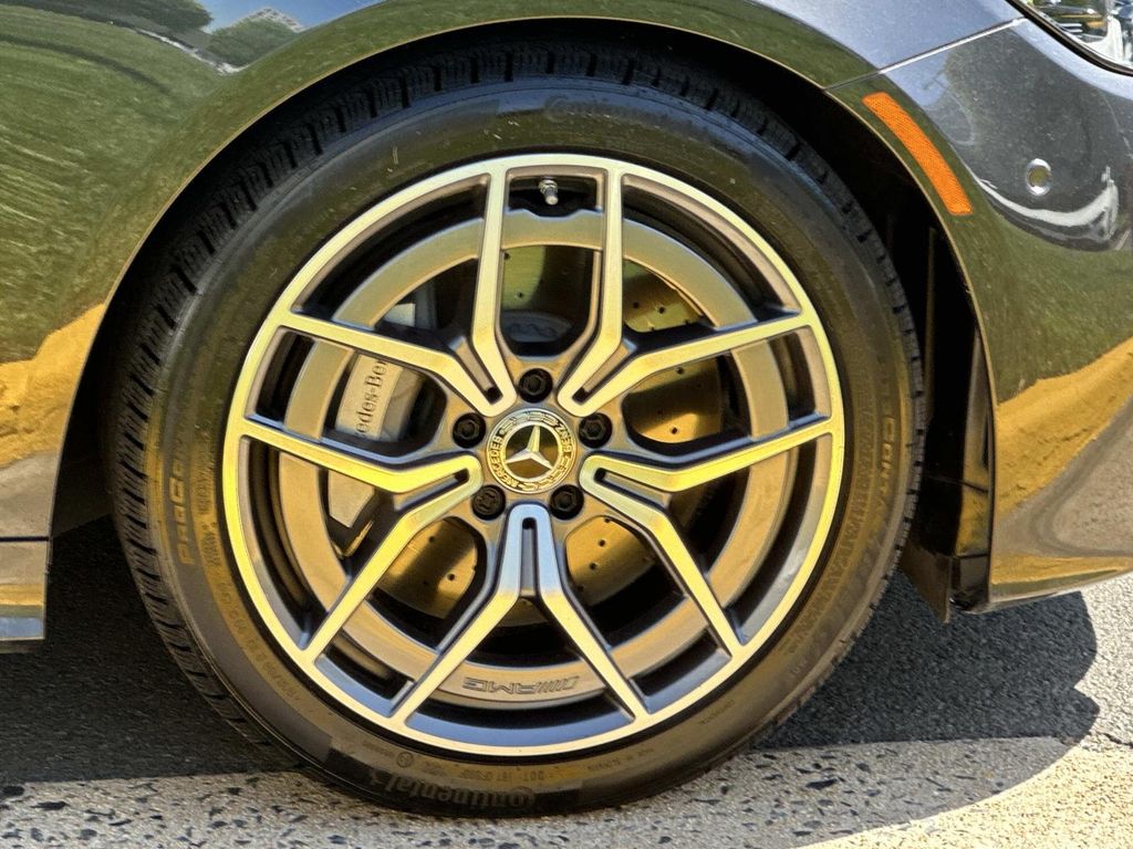 Thumbnail: 2023 Mercedes-Benz E-Class - 10