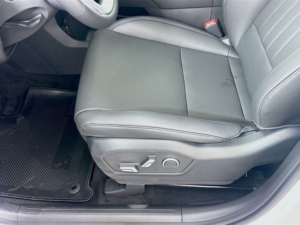 Thumbnail: 2026 Hyundai Santa Fe - 20