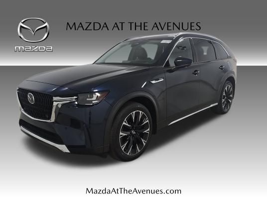 2024 Mazda CX-90 PHEV Premium Package's photo