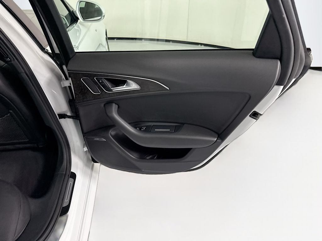 Thumbnail: 2018 Audi A6 - 27