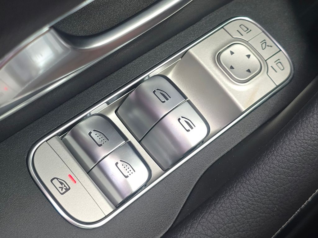 New 2026 White Mercedes-Benz GLE 350 image 29