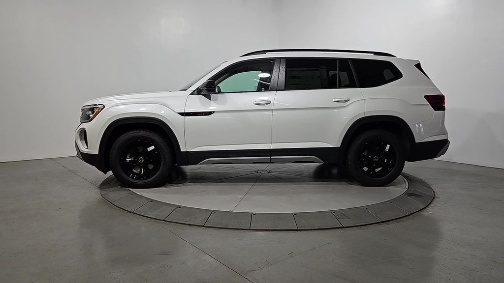 New 2026 White/off-white Volkswagen 2.0T Peak Edition image 2