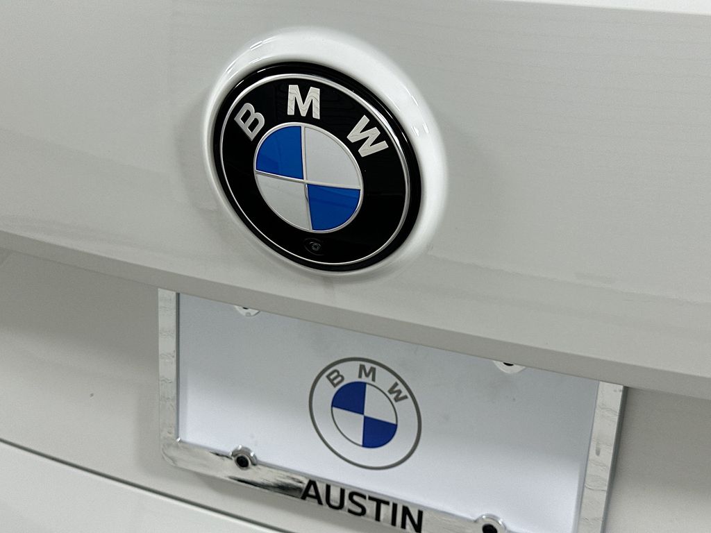 2026 BMW iX  22