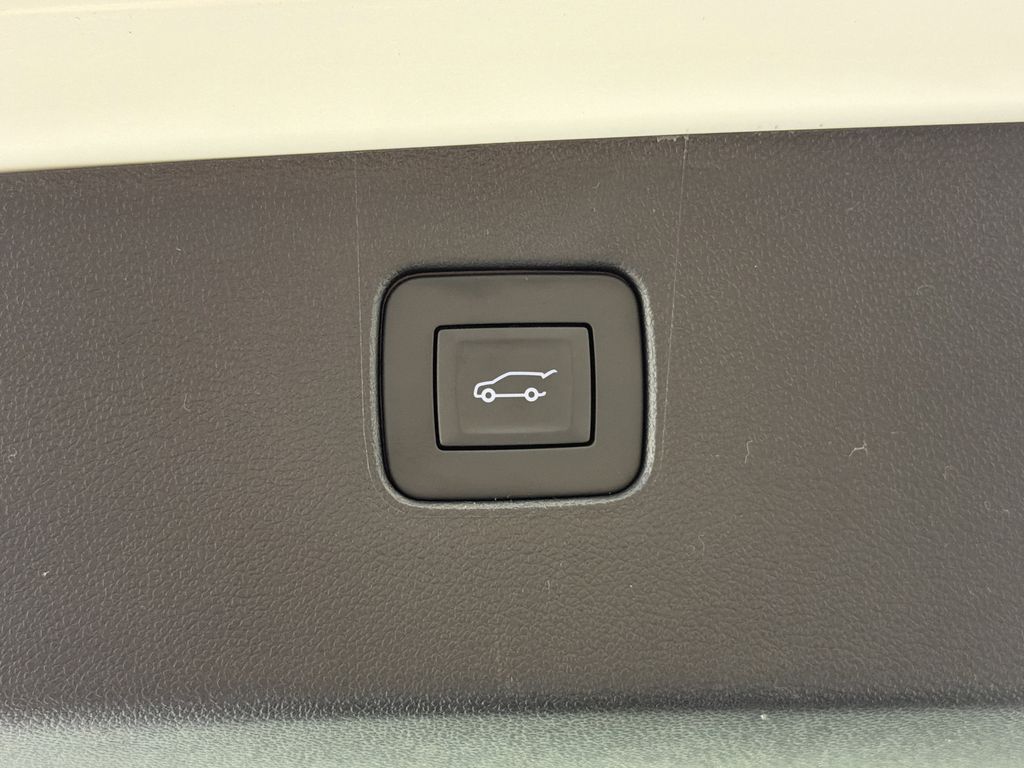 new 2026 Buick Envista car, priced at $30,325