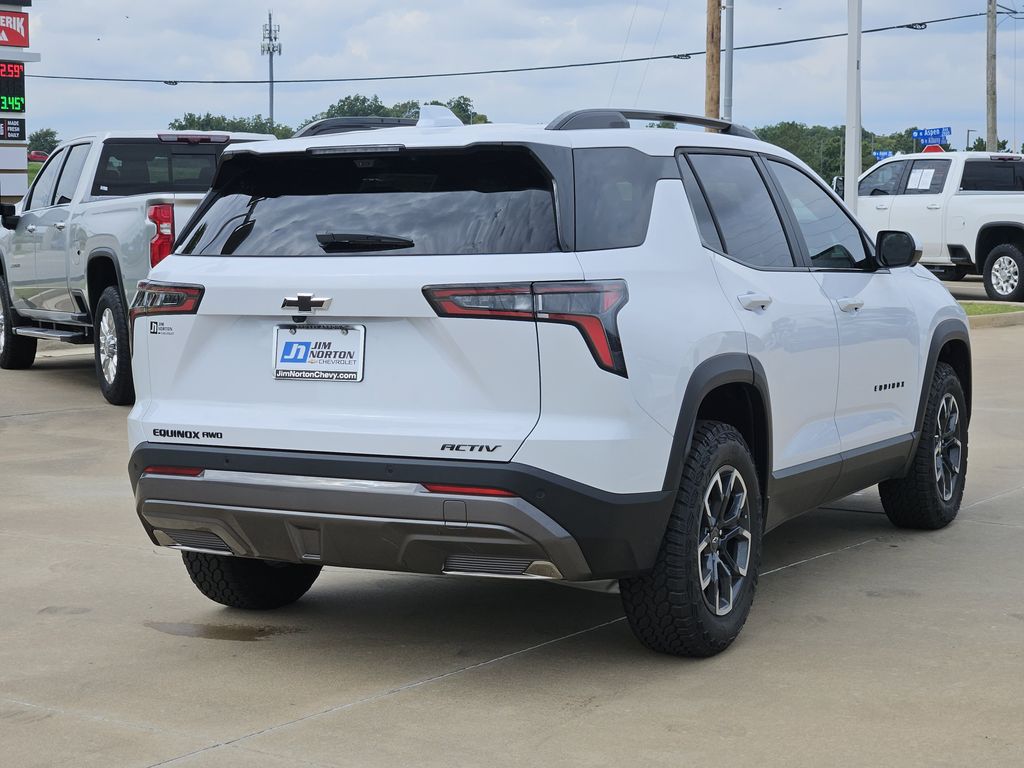 2026 Chevrolet Equinox ACTIV photo 4