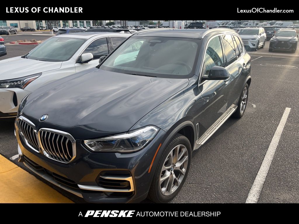 Thumbnail: 2022 BMW X5 - 1