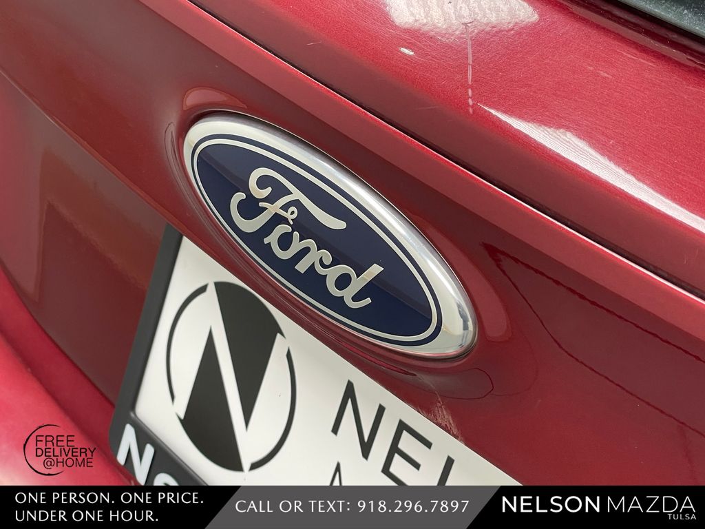 Used 2014 Red Ford SE image 16