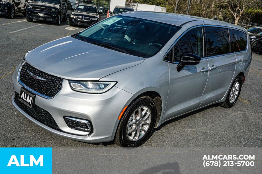 2024 Chrysler Pacifica Touring L - Photo 15