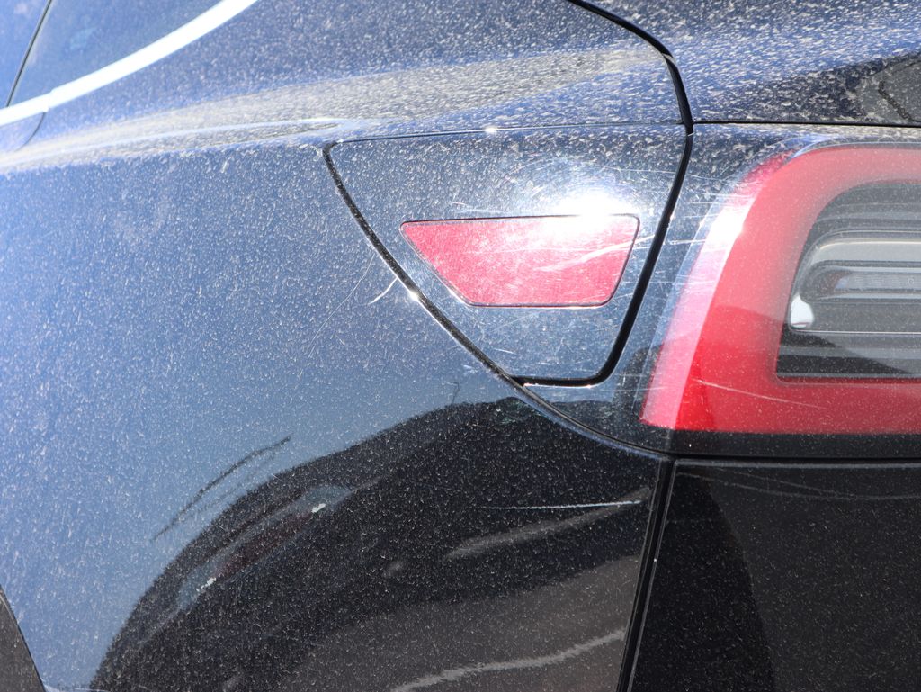 Thumbnail: 2019 Tesla Model 3 - 31